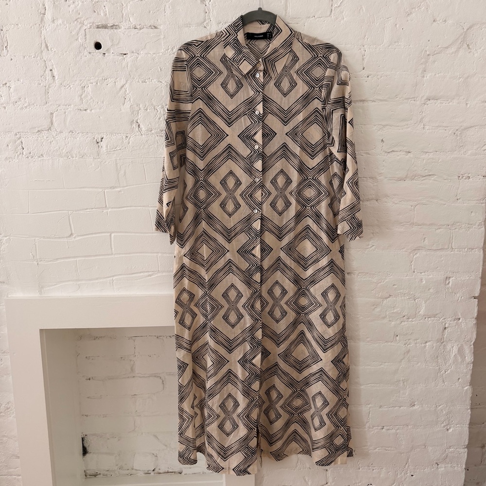 NWOT Hallhuber Beige Geometric print shirt dress